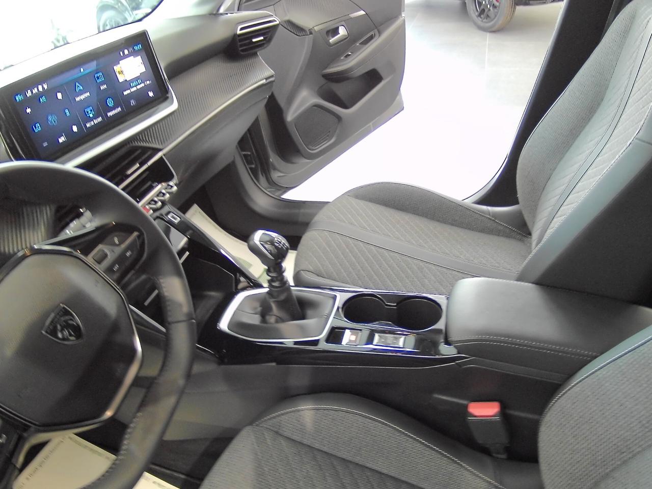 Peugeot 208 PureTech CV100 5 porte Allure Pack 2025
