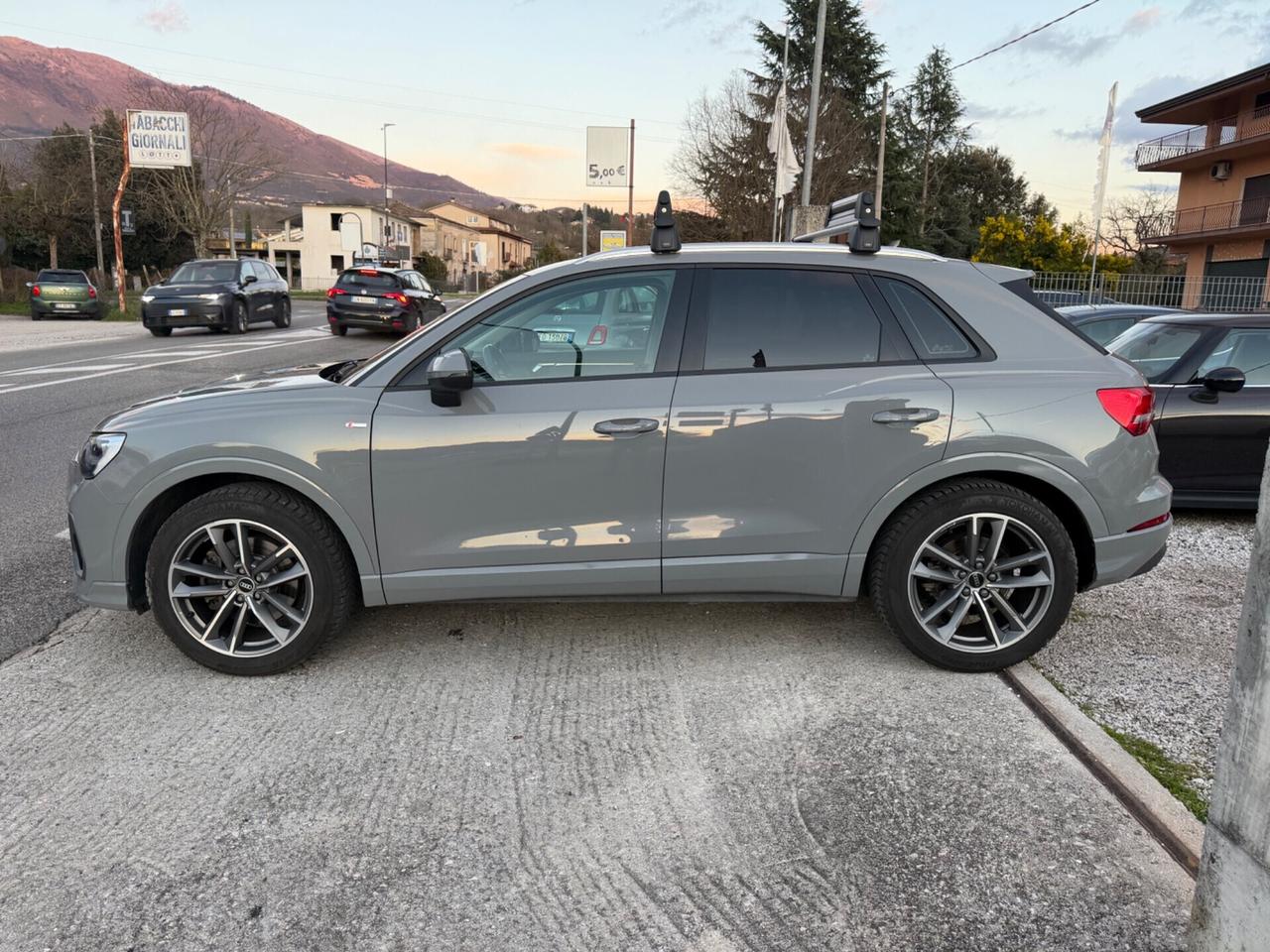 Audi Q3 35 tdi S Line quattro GARNZIA 12 MESI