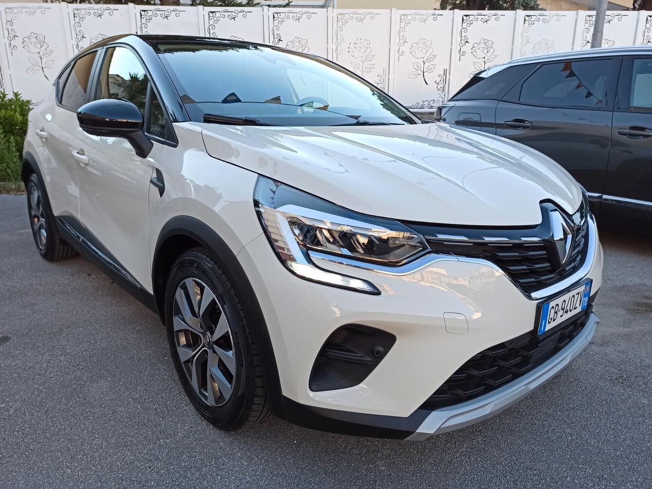 Renault Captur 1.0 TCe 100 CV GPL Intens