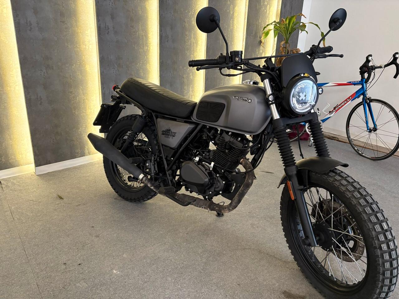 Brixton Felsberg 125 BRIXSTON 125CC