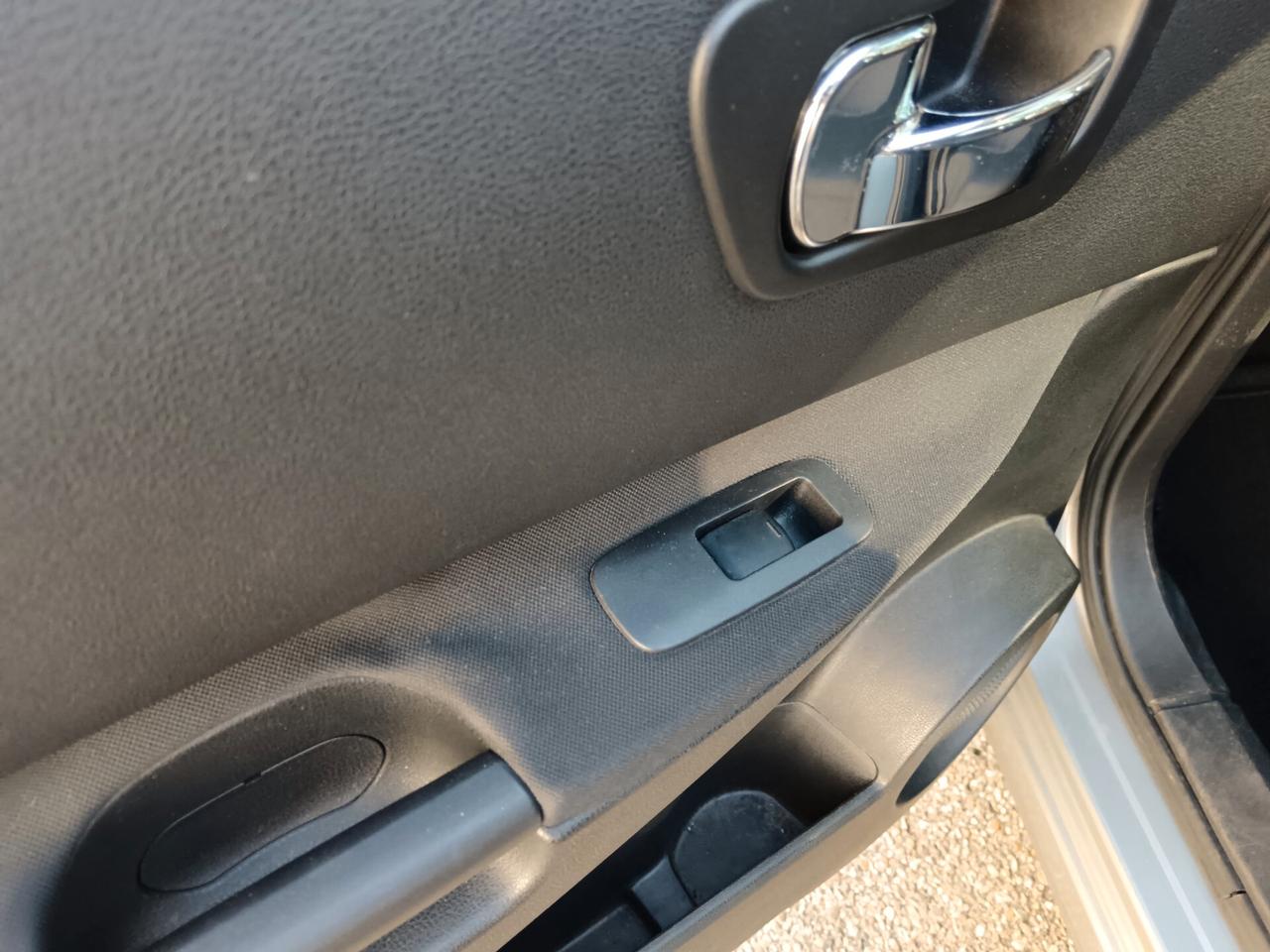 Nissan Qashqai Qashqai+2 2.0 16V Acenta