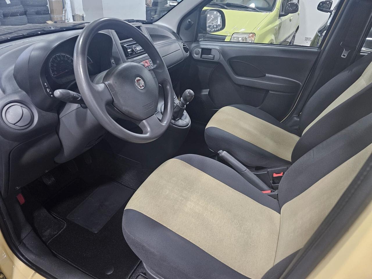 NUOVA FIAT PANDA EMOTION 1.2 BENZ 60CV - AUTO COME NUOVA
