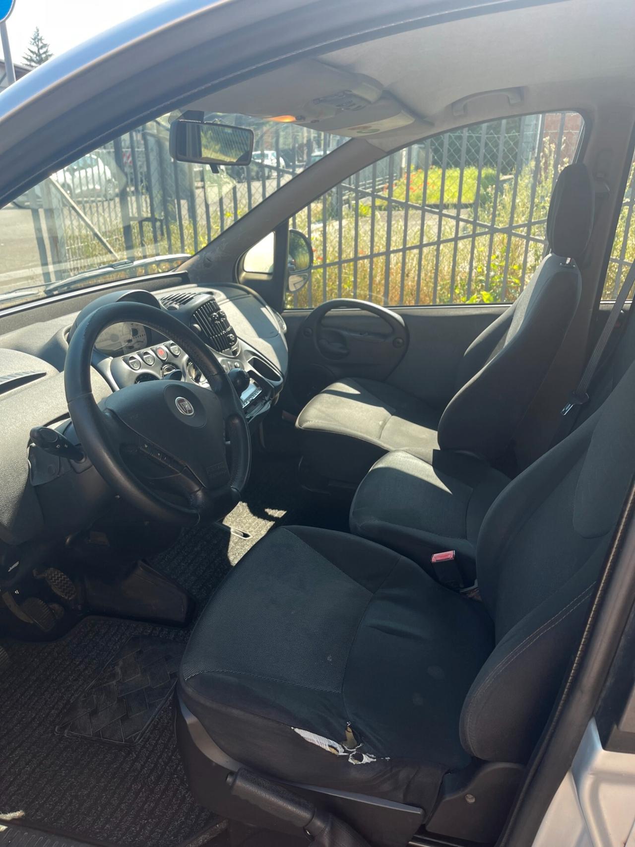 Fiat Multipla 1.6 16V Natural Power Emotion GPL