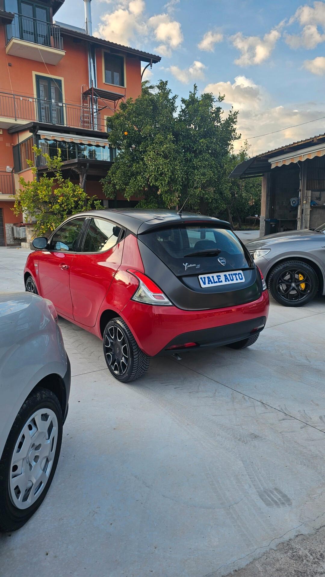 Lancia Ypsilon 0.9 TwinAir 85 CV 5 porte S&S DFN 30th Anniversary