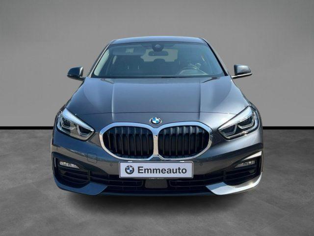 BMW 116 d 5p. Business Advantage