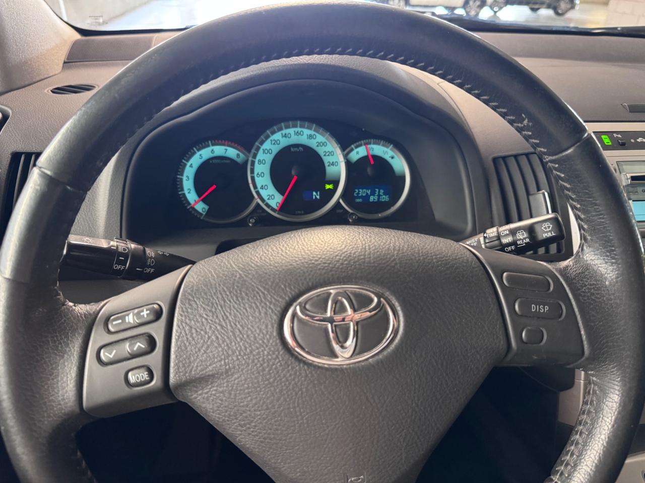 Toyota Corolla Verso 1.8 16V MMT MY'08 7pti