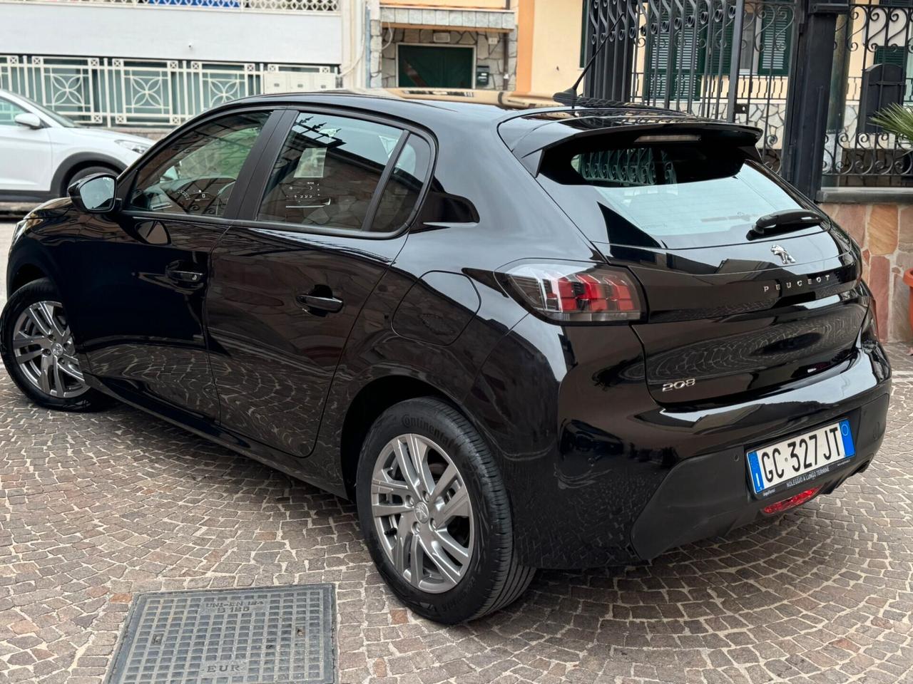 Peugeot 208 BlueHDi 100 Allure
