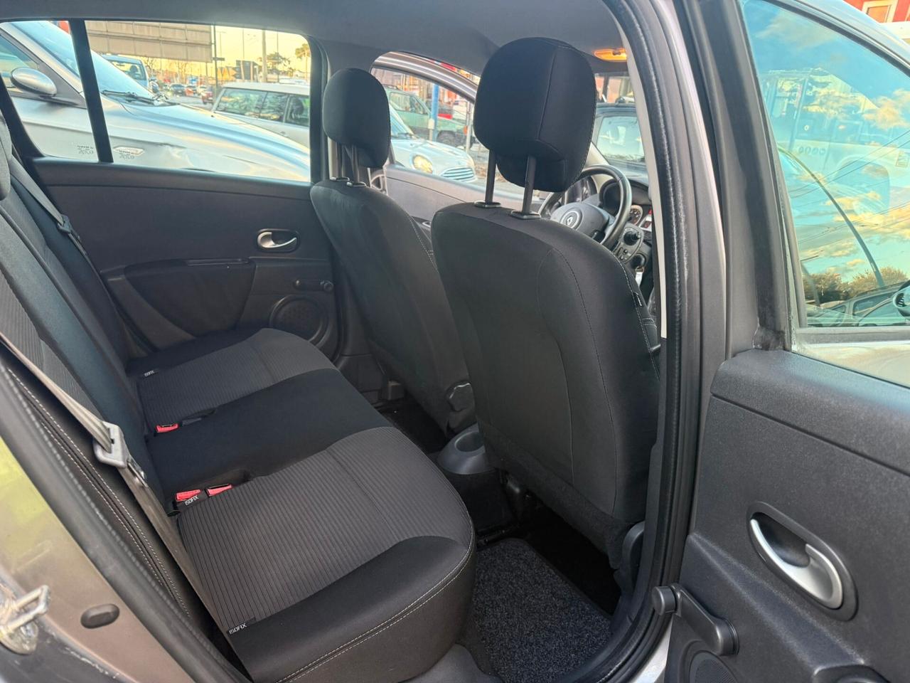 Renault Clio 1.2 Dynamique GARANTITA 2012