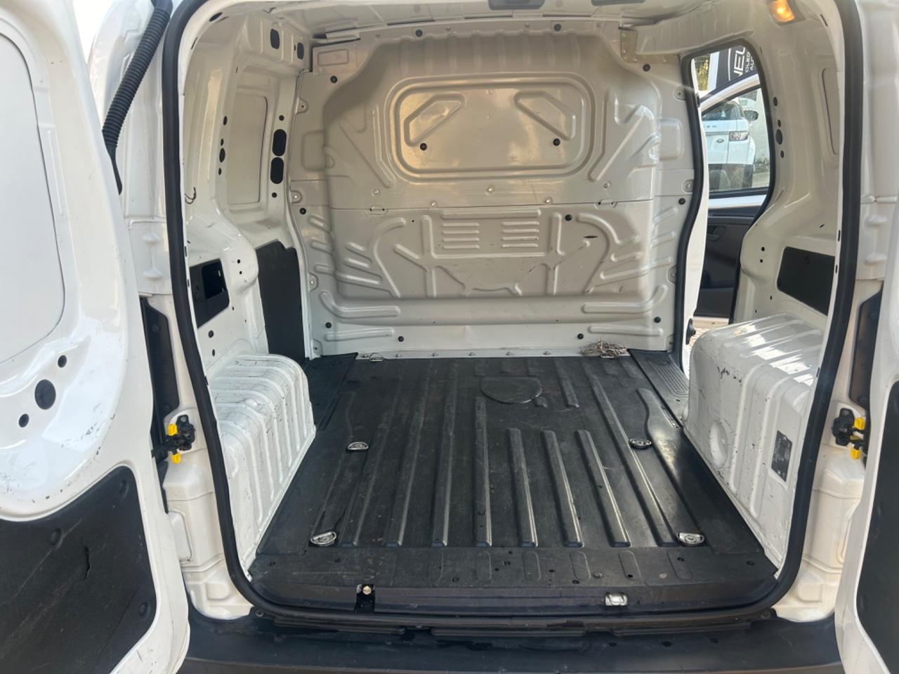 Fiat Fiorino 1.3 MJT 80CV Cargo SX