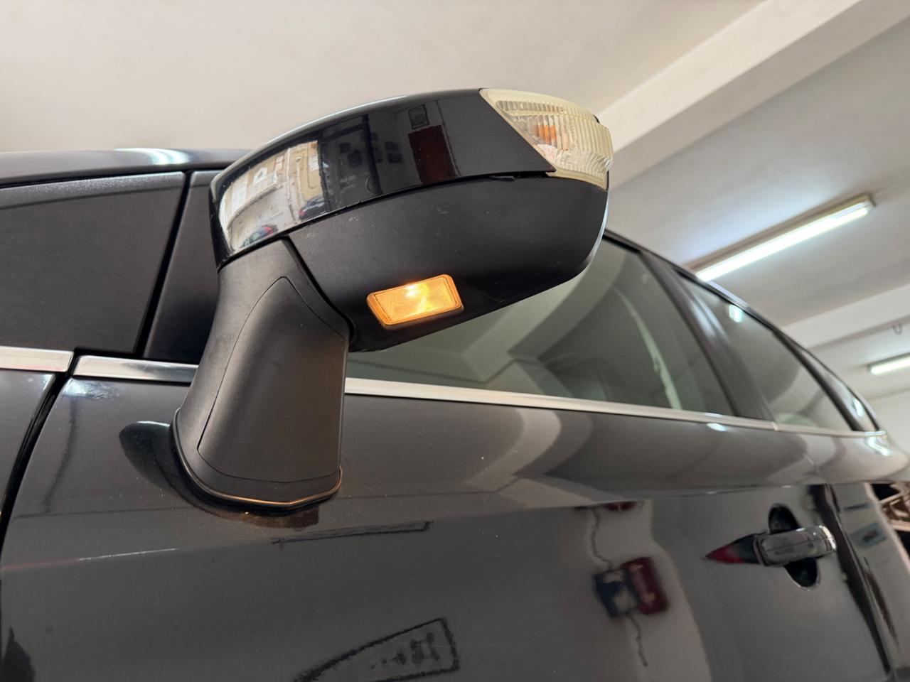 Ford Kuga 2.0 TDCI 140 CV 2WD Titanium