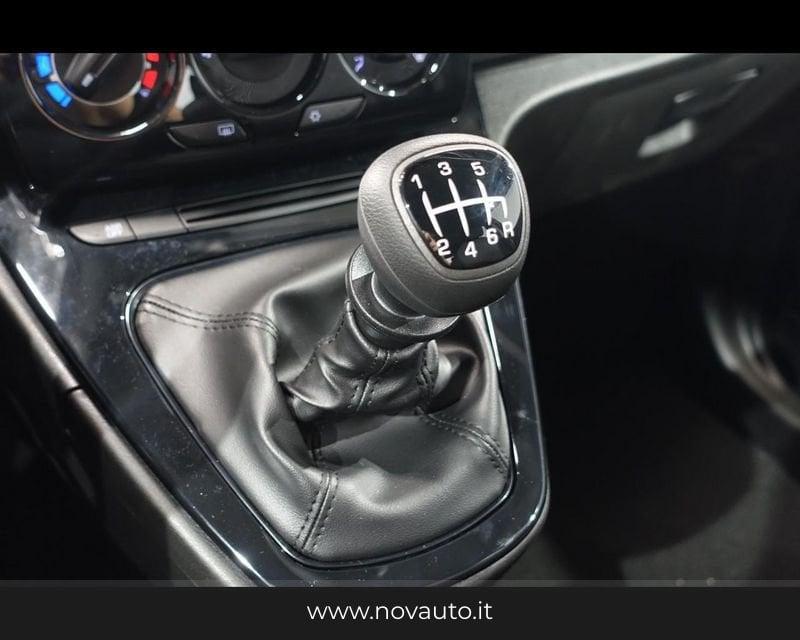 Lancia Ypsilon 1.0 FireFly 70cv Hybrid Silver Plus