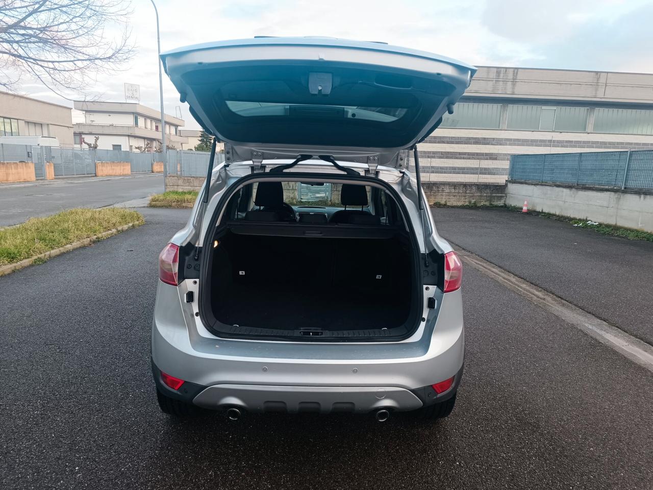 Ford Kuga 2.0 TDCi SOLAMENTE 146.000 KM