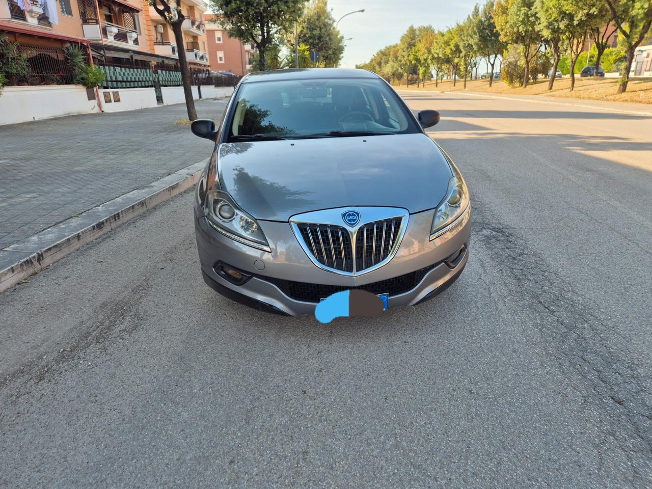 Lancia Delta oro 1.6 MJT 120cv anno 09