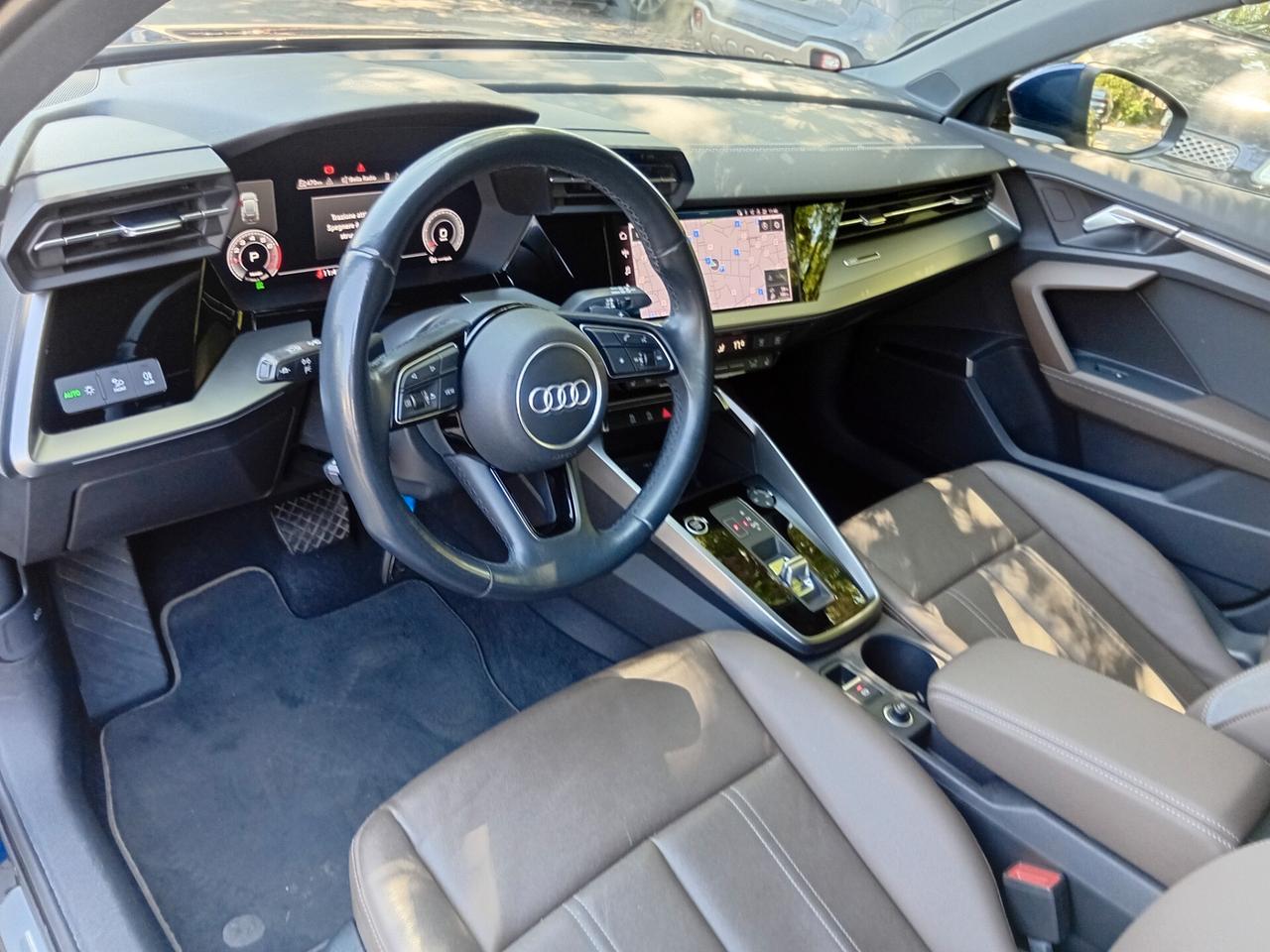 Audi A3 SPB 30 g-tron S tronic line edition + Blocksistem