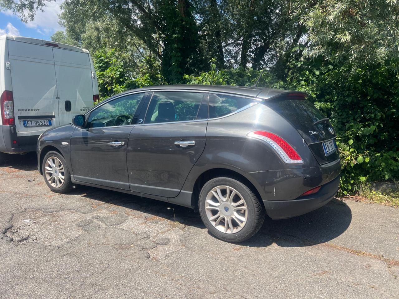 Lancia Delta 1.6 MJT DPF Gold