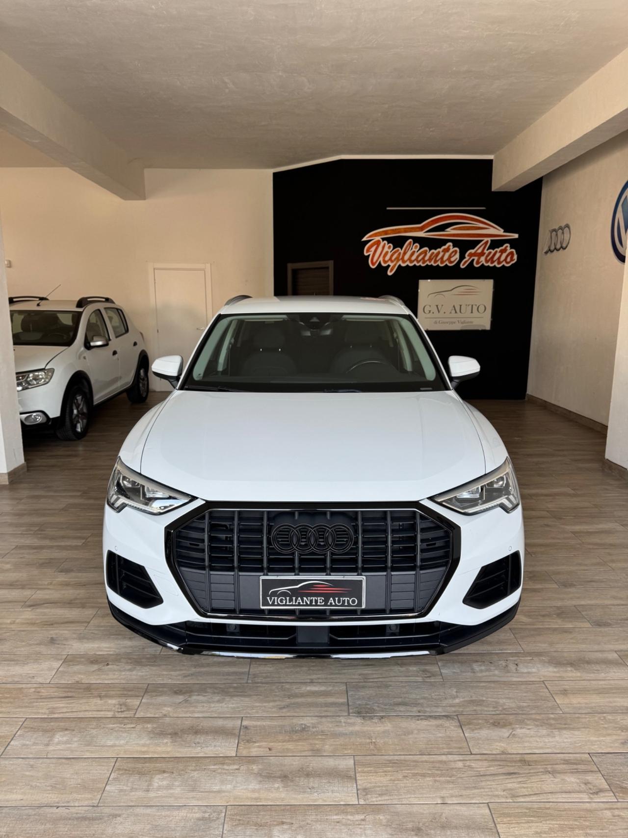 Audi Q3 35 TDI S tronic Business Advanced