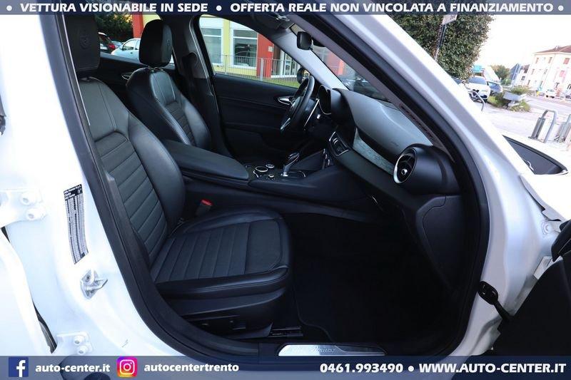 Alfa Romeo Giulia 2.0 Turbo 200CV AT8 Super