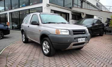 Land Rover Freelander 2.0 TD cat 3p. Hardback