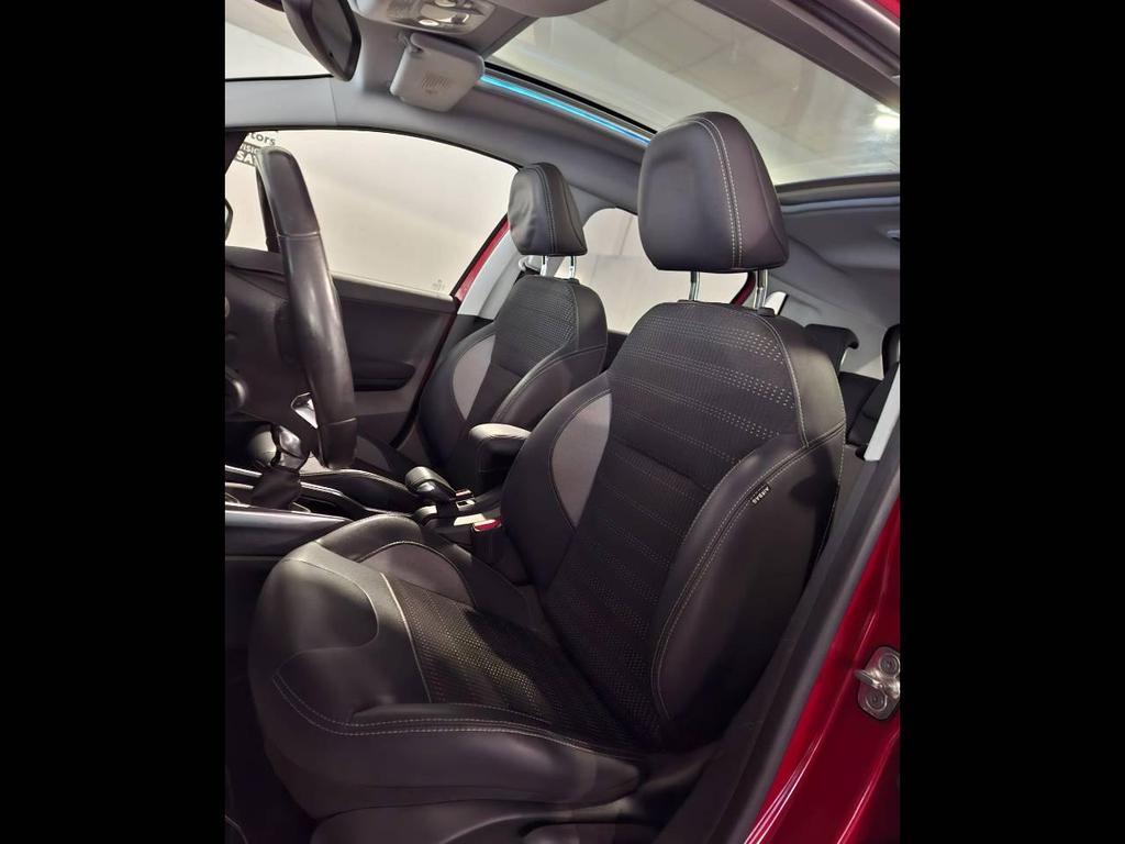 Peugeot 2008 1.6 e-HDi Allure