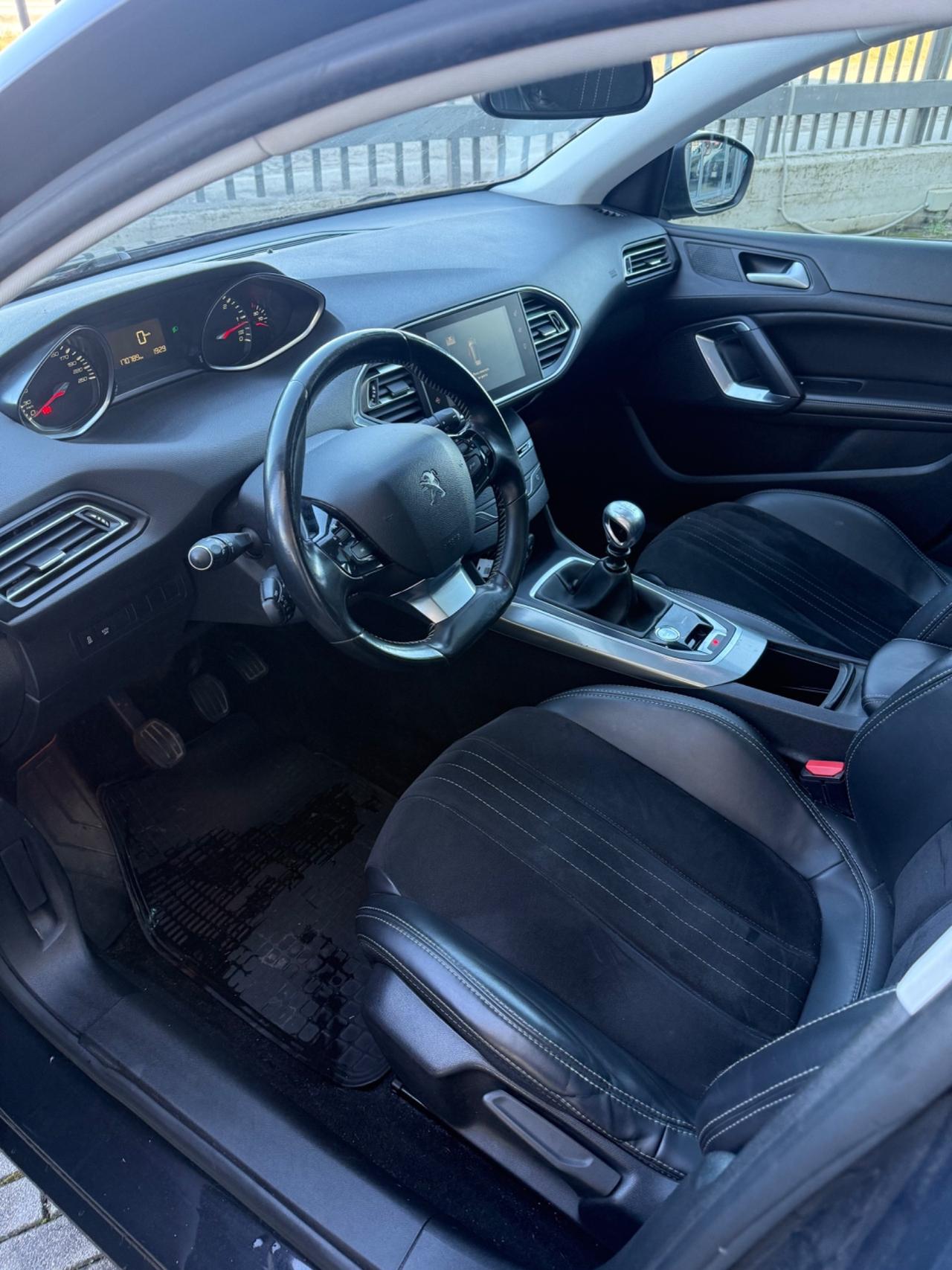 Peugeot 308 BlueHDi 150 S&S EAT6 SW GT Line