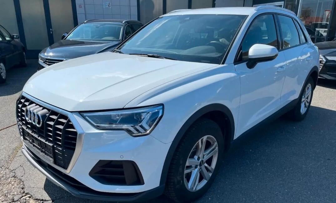 AUDI Q3 35 TDI 150CV S-TRONIC BUSINESS ( FARI LED - VIRTUAL COCKPIT - CRUISE - NAVI - PDC )