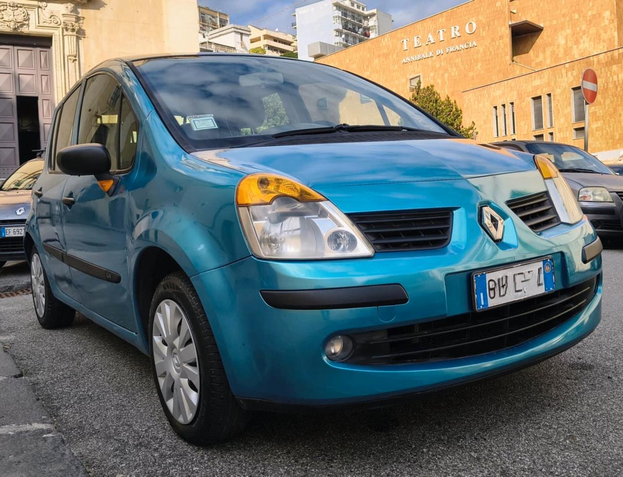 Renault Modus 1.2 16V Pack