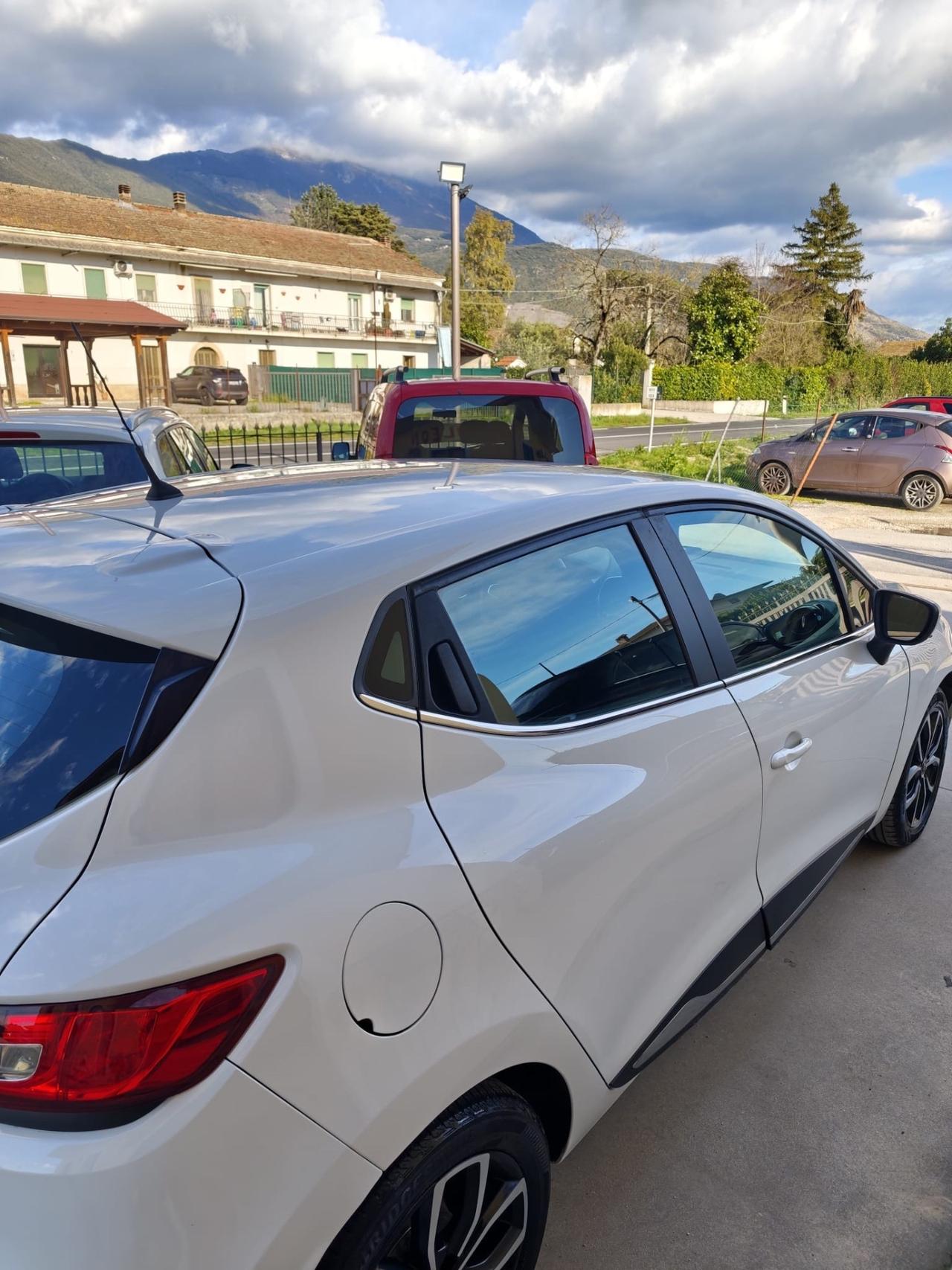 Renault Clio dCi 8V 90CV Start&Stop 5 porte Energy Intens