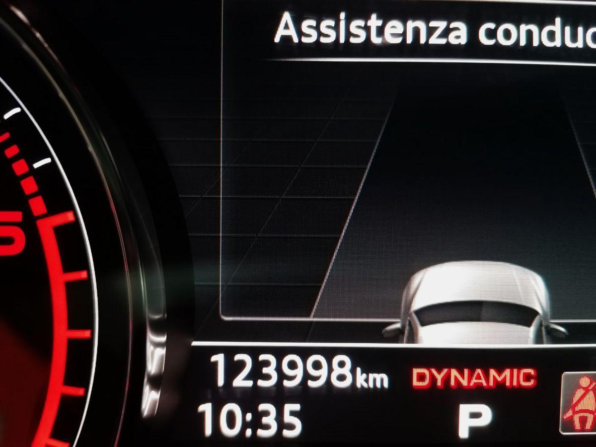 AUDI Q5 2.0 TDI 190 CV quattro S-tronic Business sport.