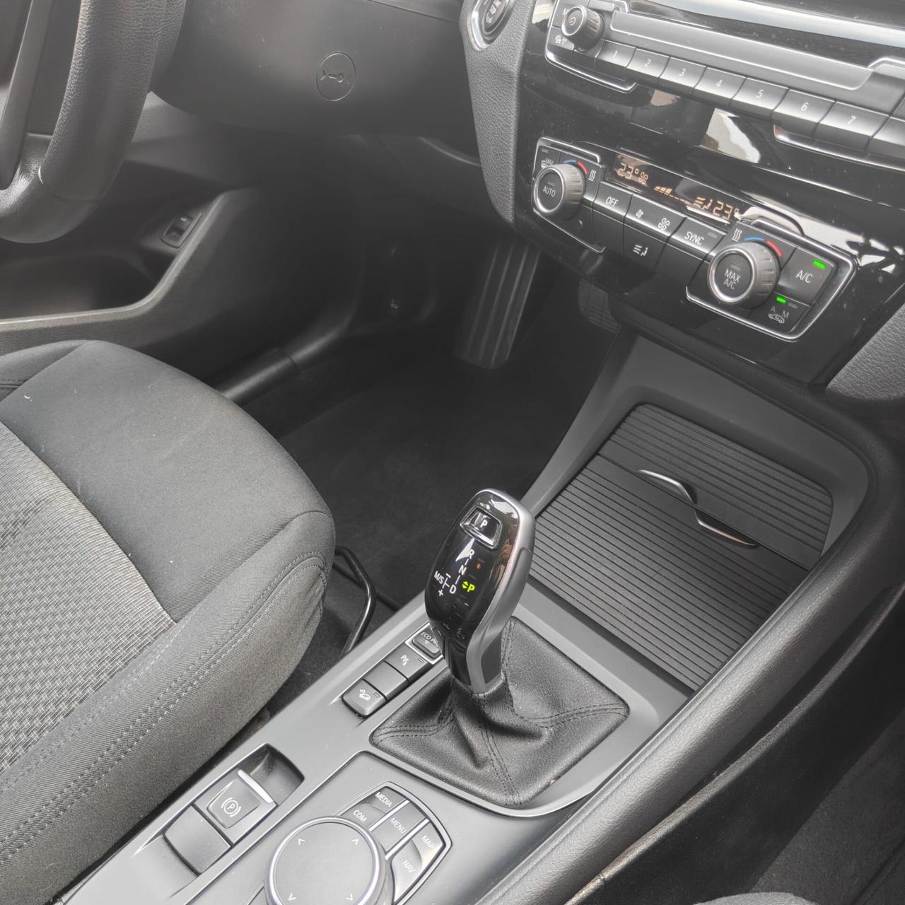 Bmw X1 xDrive18d Business