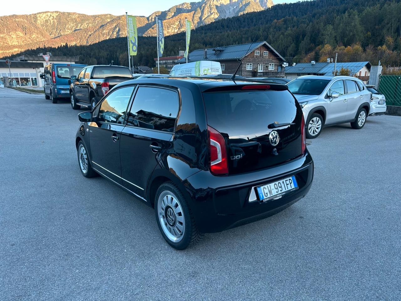 Volkswagen up! 1.0 75 CV 5p. high