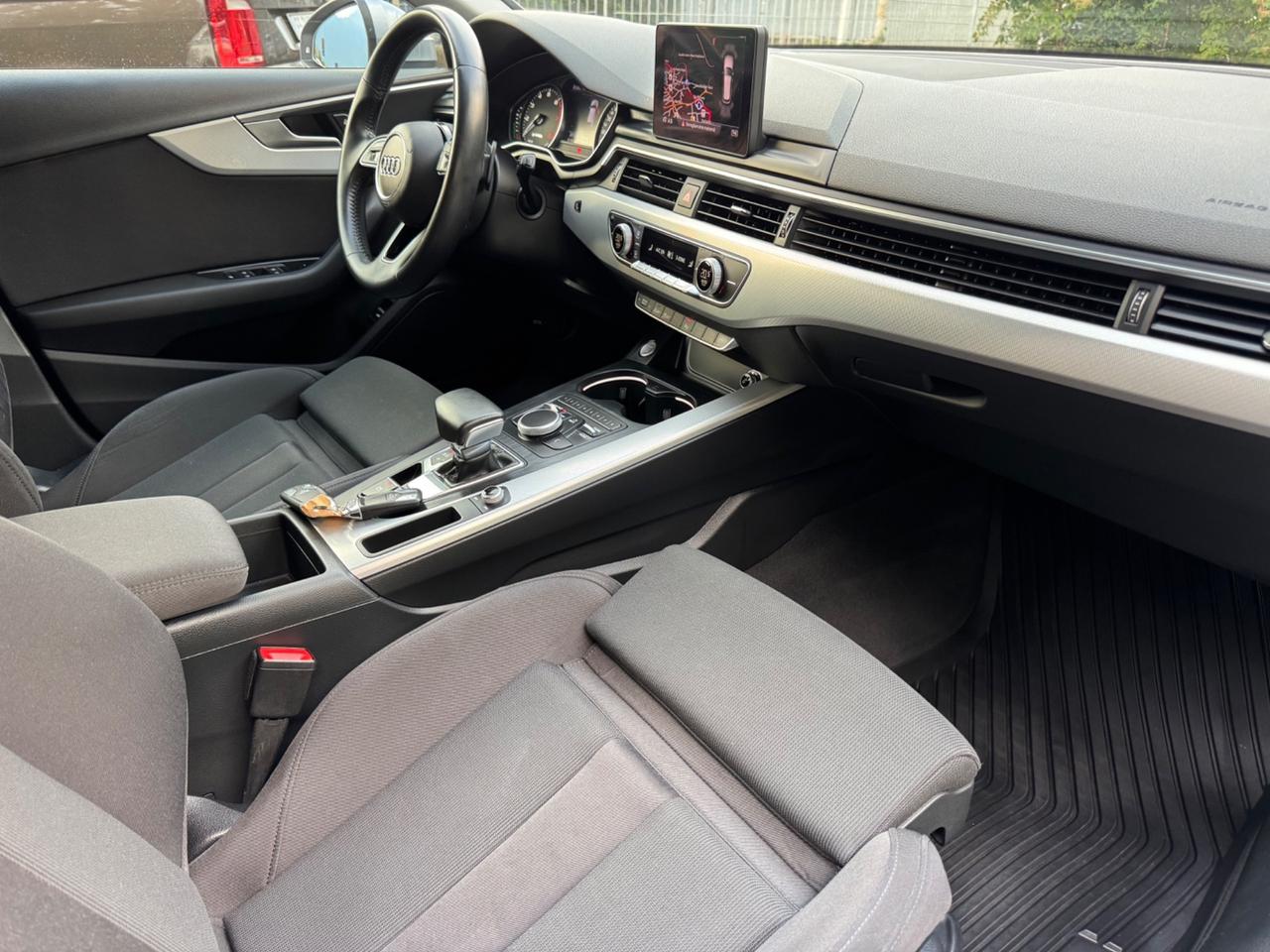 Audi A4 40 g-tron S-line edition