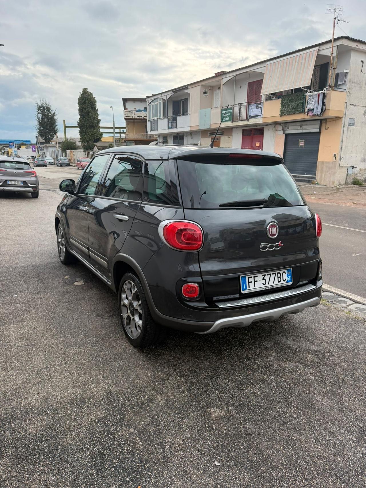 Fiat 500L 2012 1.3 mjt Trekking 95cv