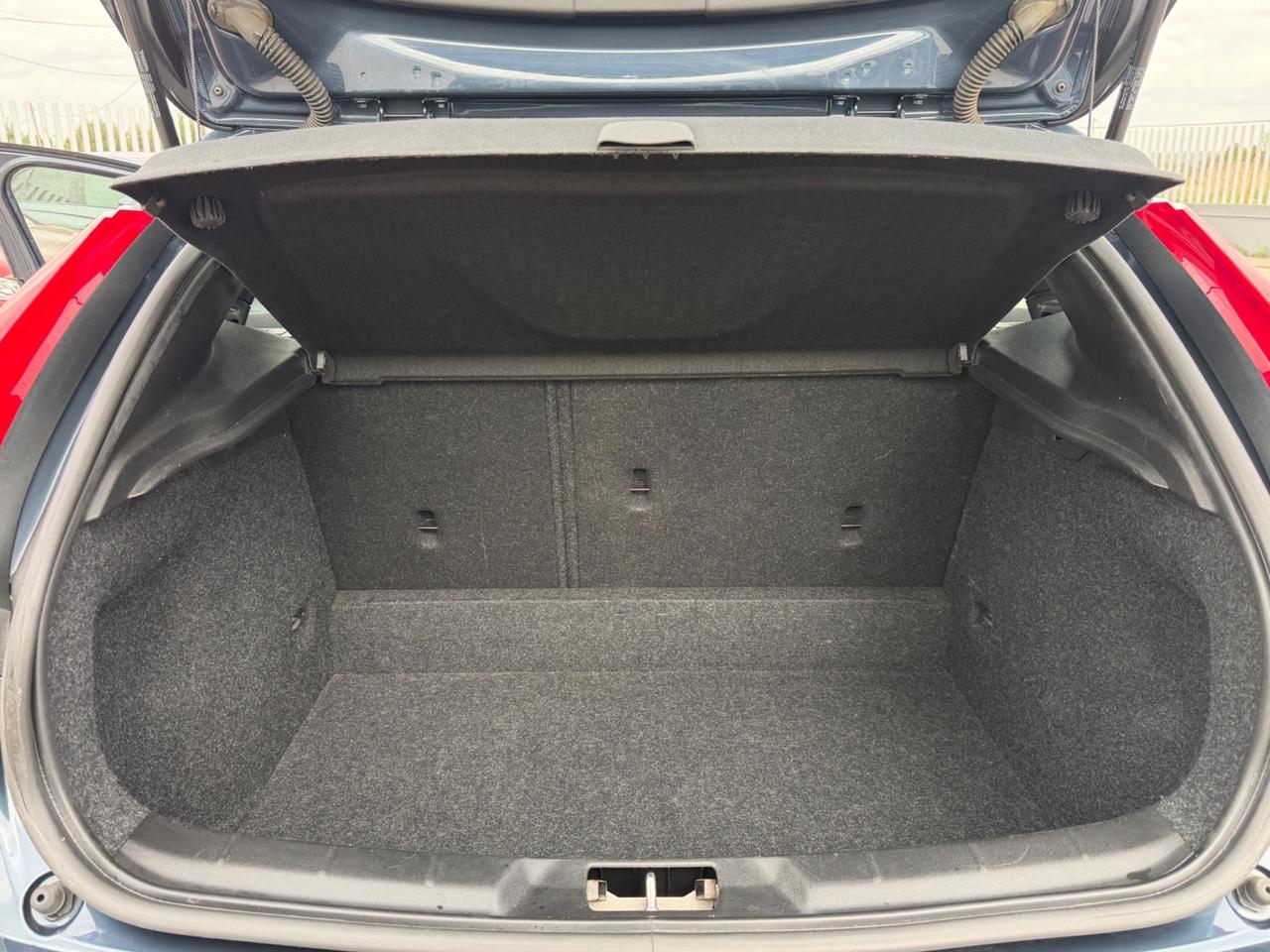 VOLVO V40 2.0D D2 120CV MANUALE FULL LED MY17