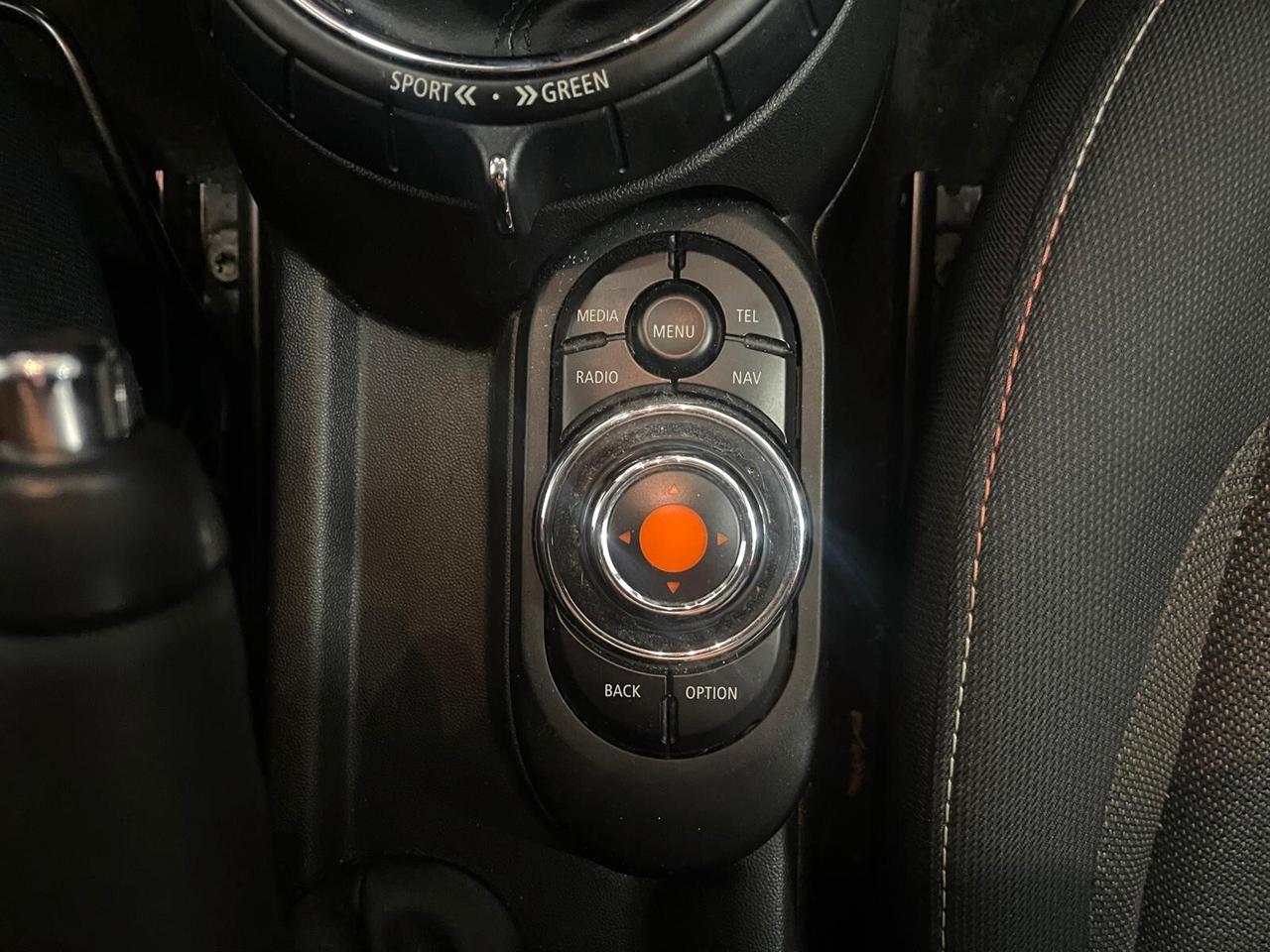 Mini 1.5 One D Business