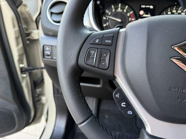SUZUKI Vitara 1.4 Hybrid Aut. 4WD BiColor Comfort Camera DAB+