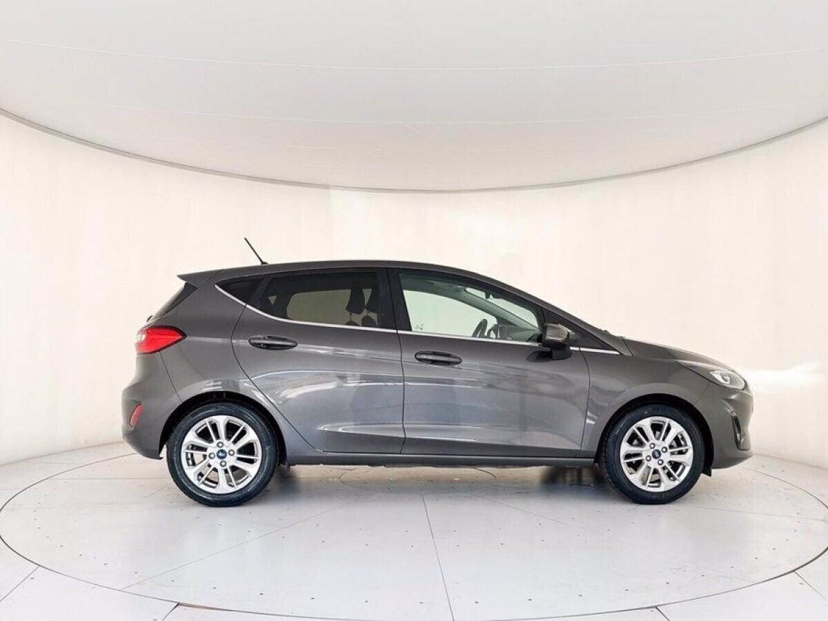Ford Fiesta 1.0 Ecoboost Hybrid 125 CV DCT 5 porte Titanium hatchback