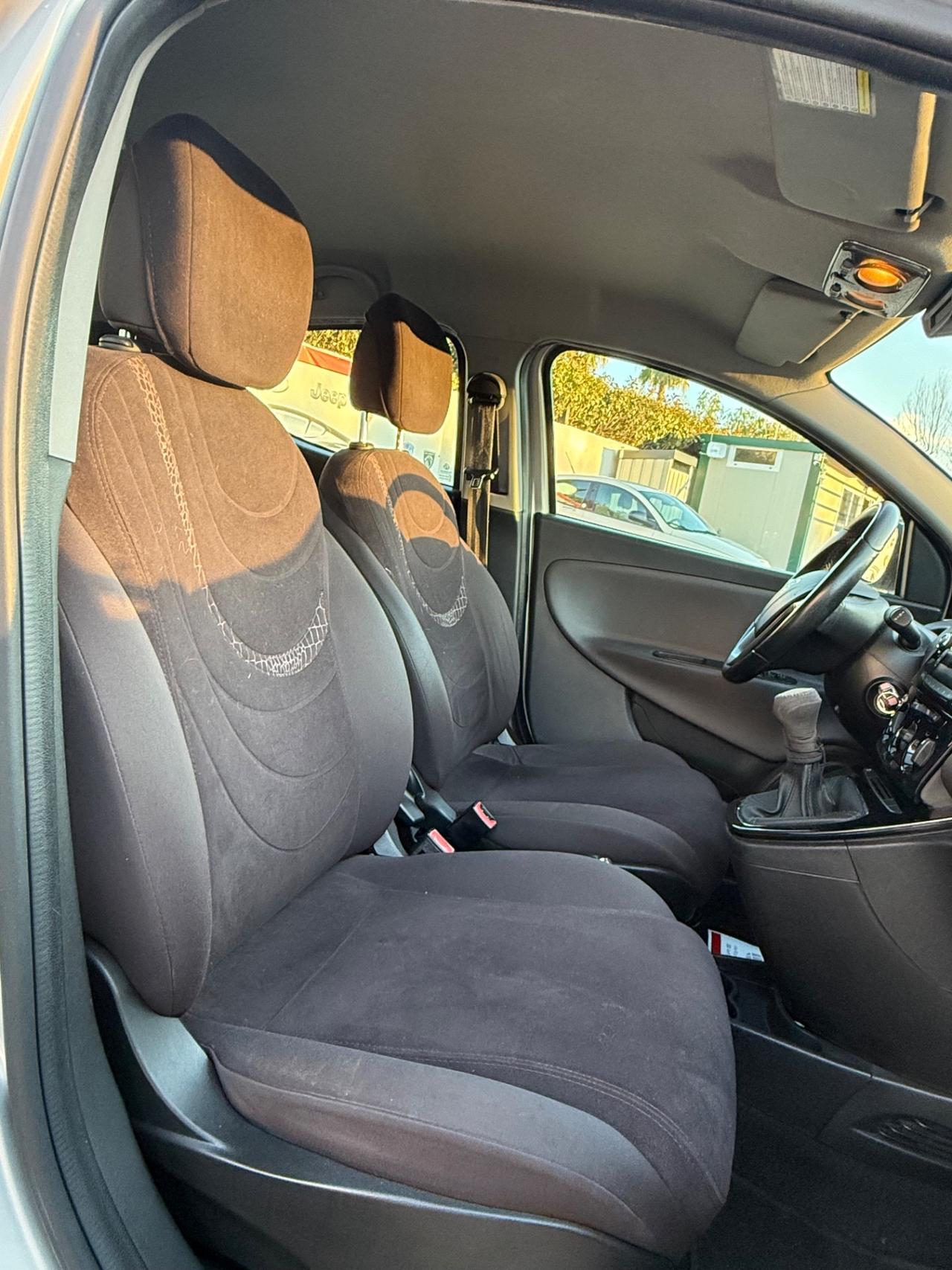 Lancia Ypsilon 1.3 MJT 16V 95 CV 5 porte S&S Platinum