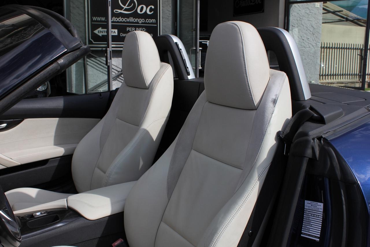 Bmw Z4 sDrive23i INTERNI IN PELLE BIANCA - SENSORI