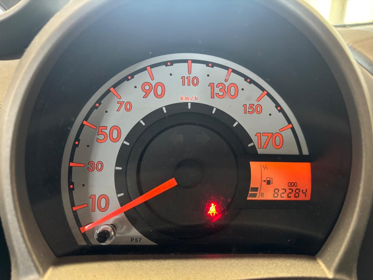 Peugeot 107 1.0 BENZINA 5 porte | OK NEOPATENTATI |