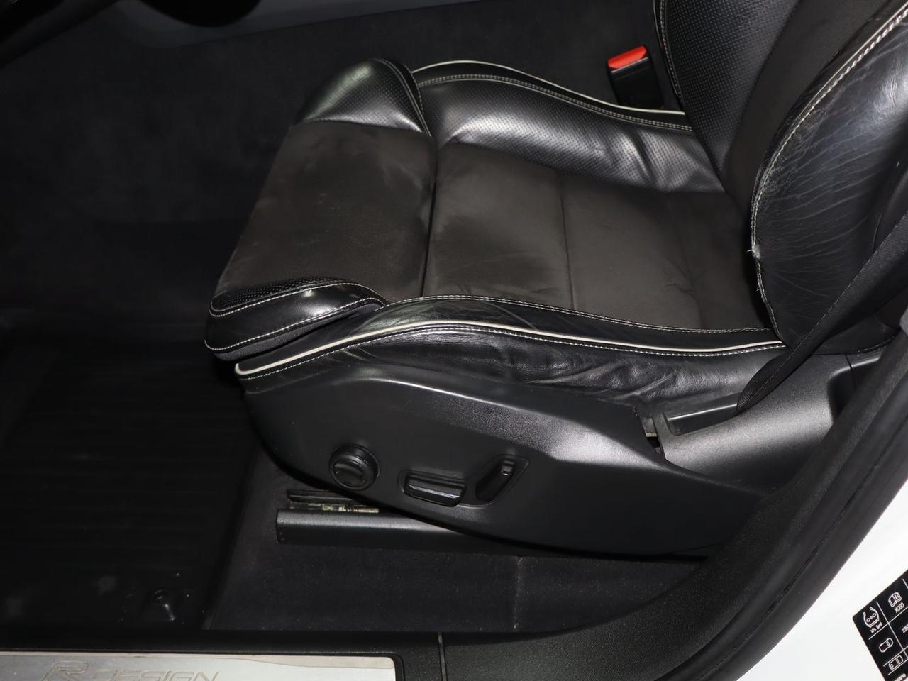 Volvo XC 60 2.0 D4 4x4 R Design #50224