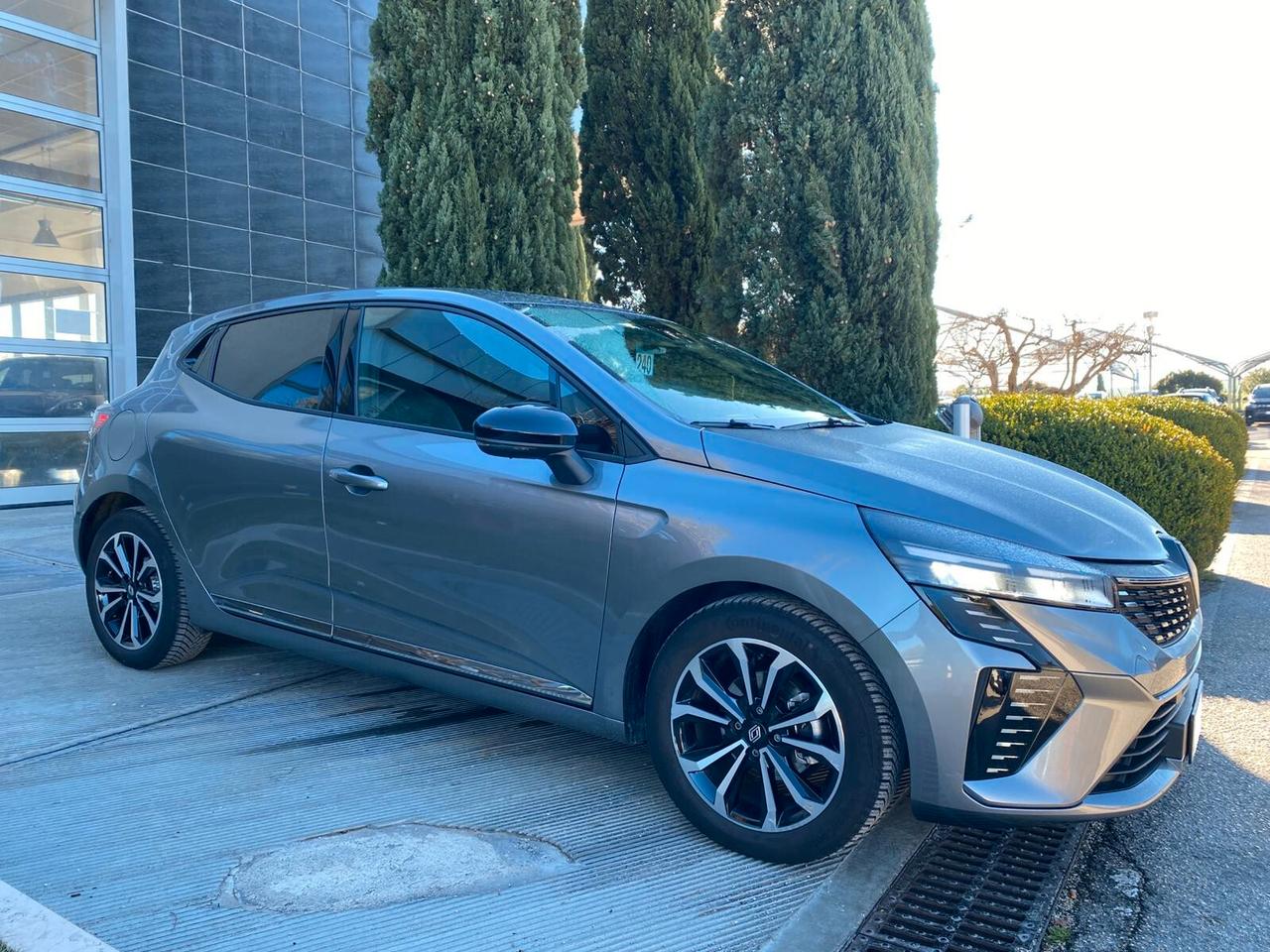 Renault Clio MY24 TCe 90 CV 5 porte Techno