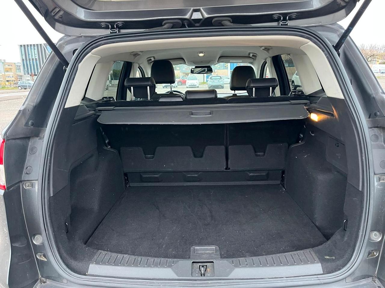 Ford Kuga 2.0 TDCI 150 CV S&S 4WD Titanium