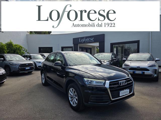 AUDI Q5 40 TDI quattro S tronic Business Design