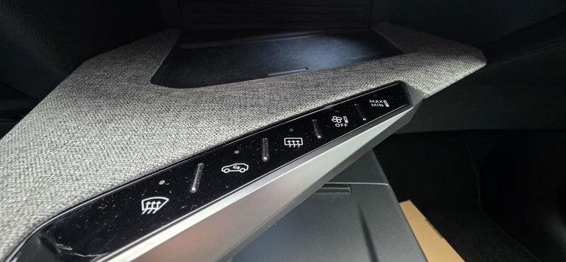 Peugeot 3008 3008 1.2 hybrid GT 145cv e-dcs6