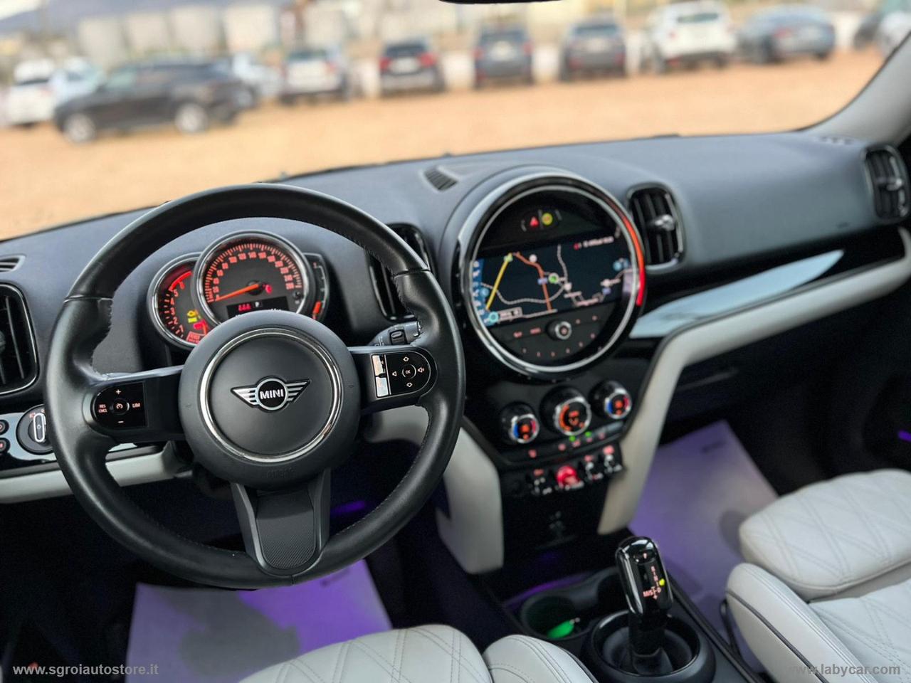 MINI Mini Cooper D Essential Countryman