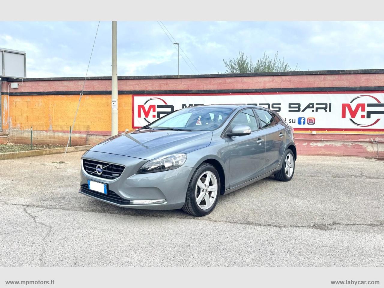 VOLVO V40 D2 BUSINESS 2.0 120CV