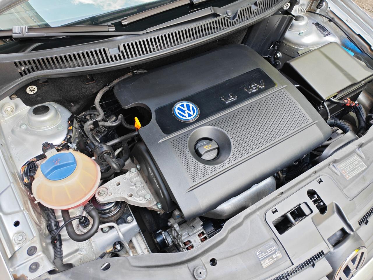 Volkswagen Polo 1.4 BENZINA 75cv / 91.000km / Unipro