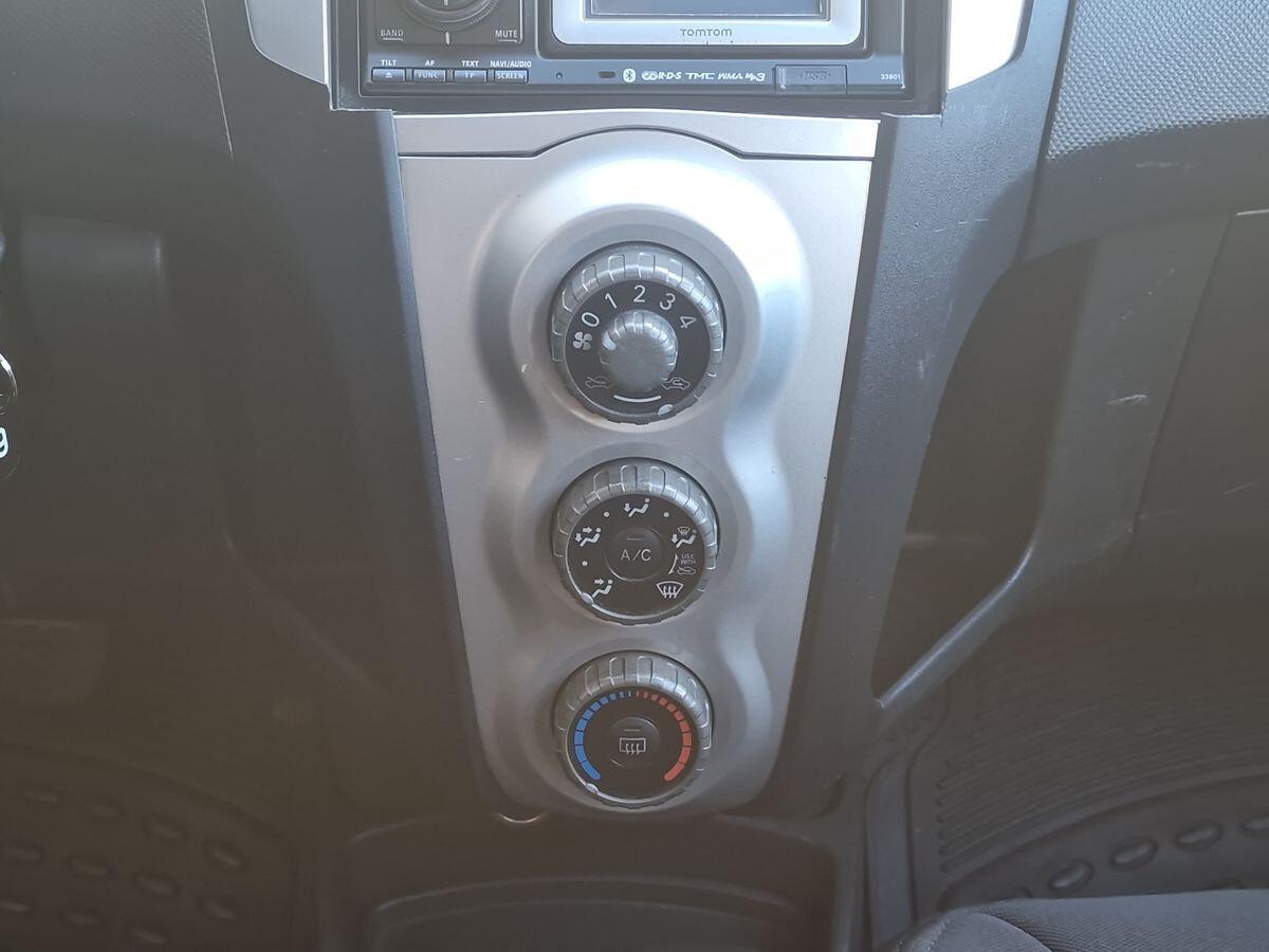 TOYOTA YARIS 1.4 DIESEL 90CV C/A