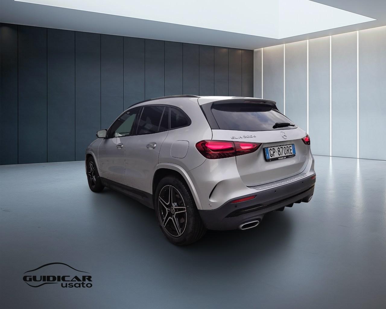 Mercedes-Benz GLA-H247 2023 - GLA 200 d AMG Line Advanced Plus auto