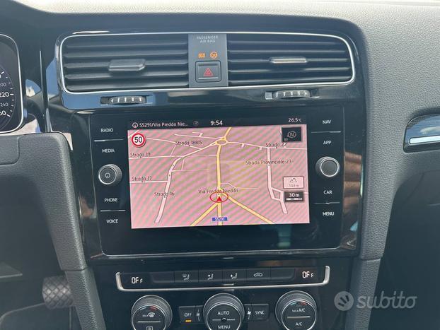 Volkswagen Golf 5p 2.0 tdi executive 150cv dsg